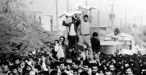 ایستادگی مقابل انواع تهدیدات و حملات